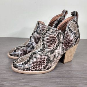 Jeffrey Campbell Shark Snake-Embossed Bootie, Womens Size 6 M